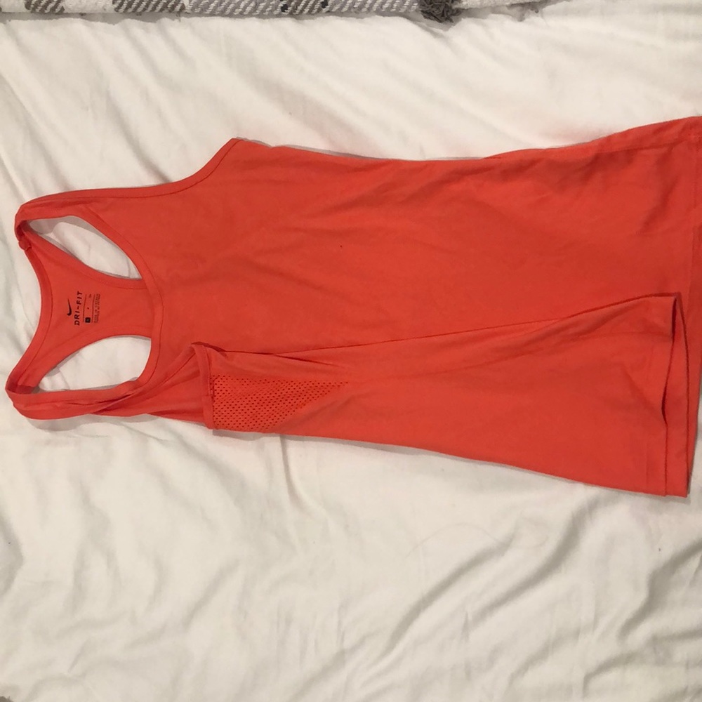 Nike Dri-Fit Tank - Picture 3 of 3